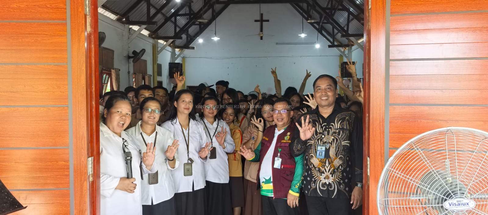 Kompas Moral Remaja: Kemenag Batam Kemas Kegiatan Budi Pekerti SMAN 3 Batam Lewat Edukasi Interaktif