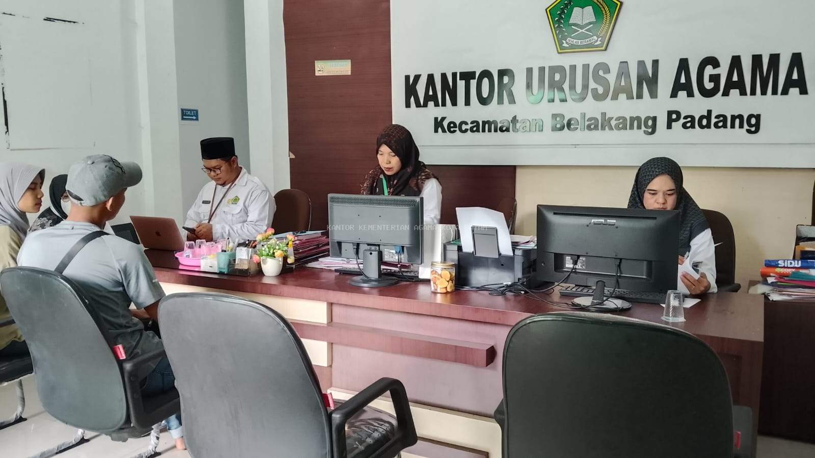 Meskipun Diselimuti Kabut Asap, KUA Belakang Padang Tetap Konsisten Berikan Pelayanan Prima