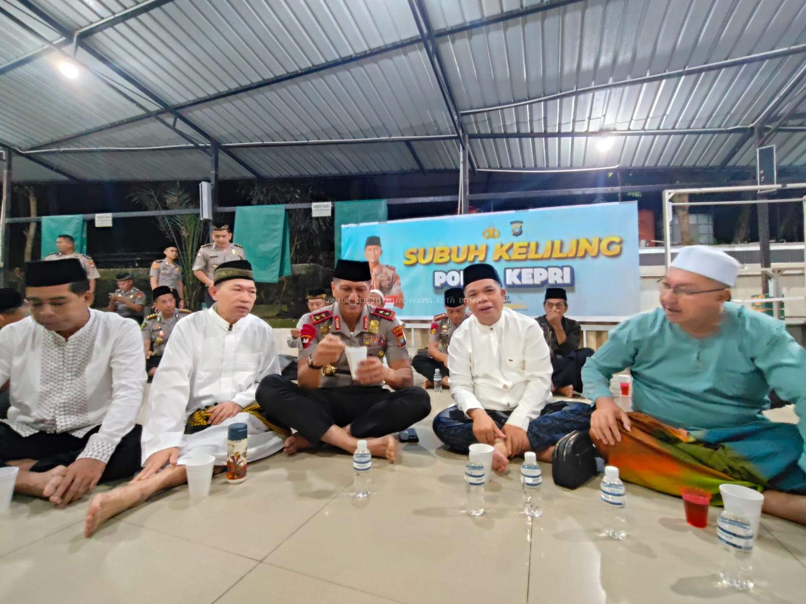 Kakankemenag Batam Hadiri Subuh Keliling Polda Kepri di Masjid Al-Kaffah Legenda Malaka