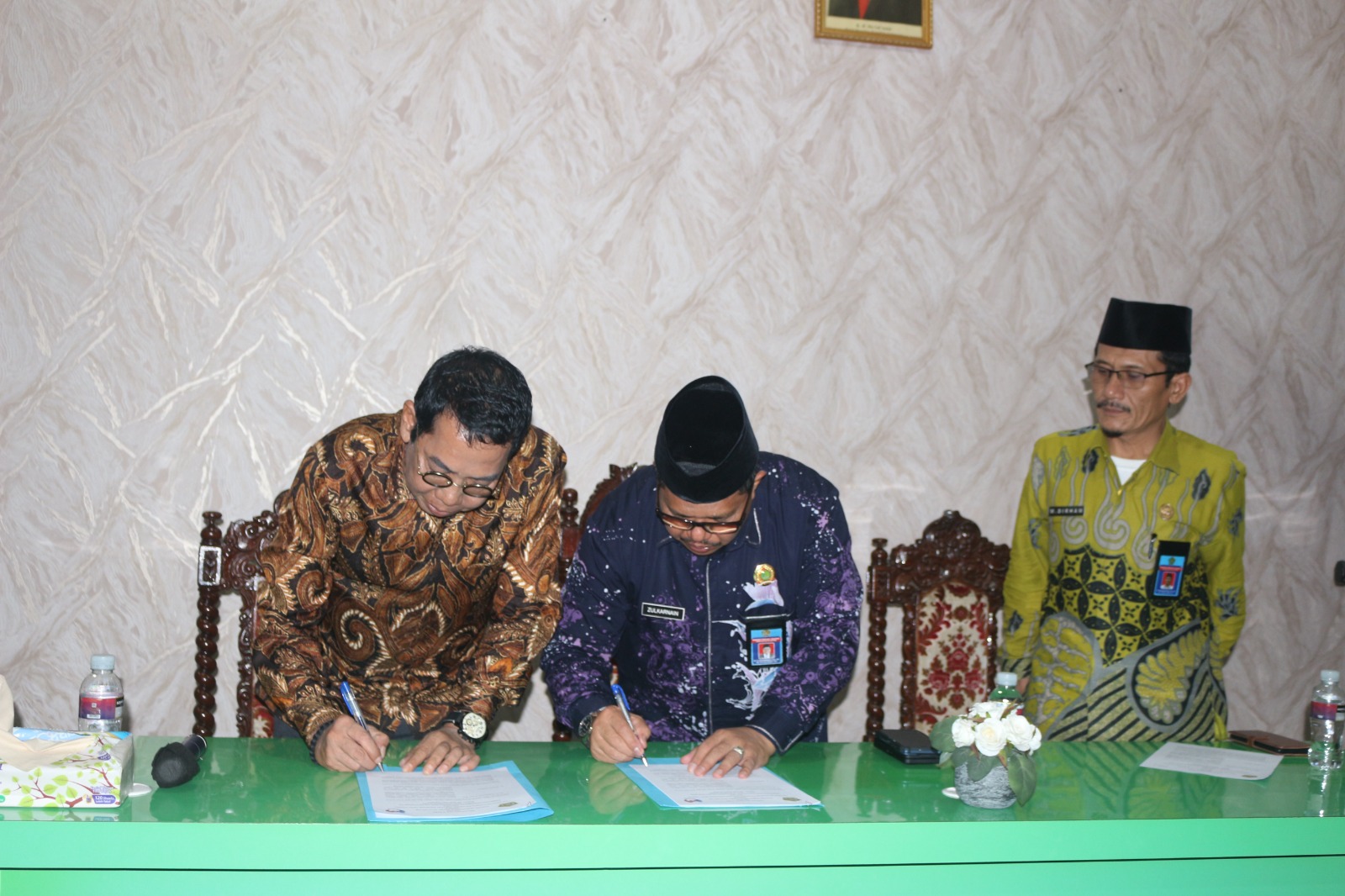 Tekan Angka Perceraian, Kankemenag Kota Batam Tandatangani PKS Dengan YKKPA