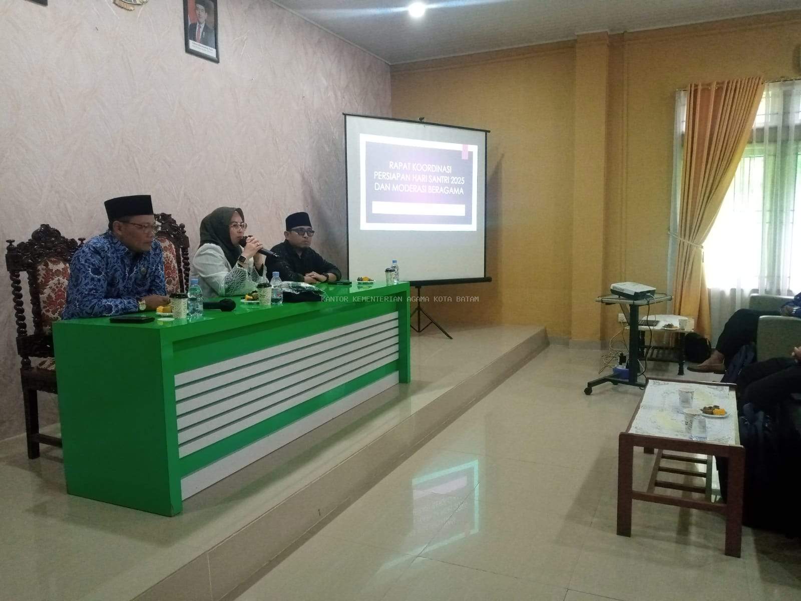 Kemenag Batam Gelar Rapat Persiapan Hari Santri 2025, Tekankan Moderasi Beragama