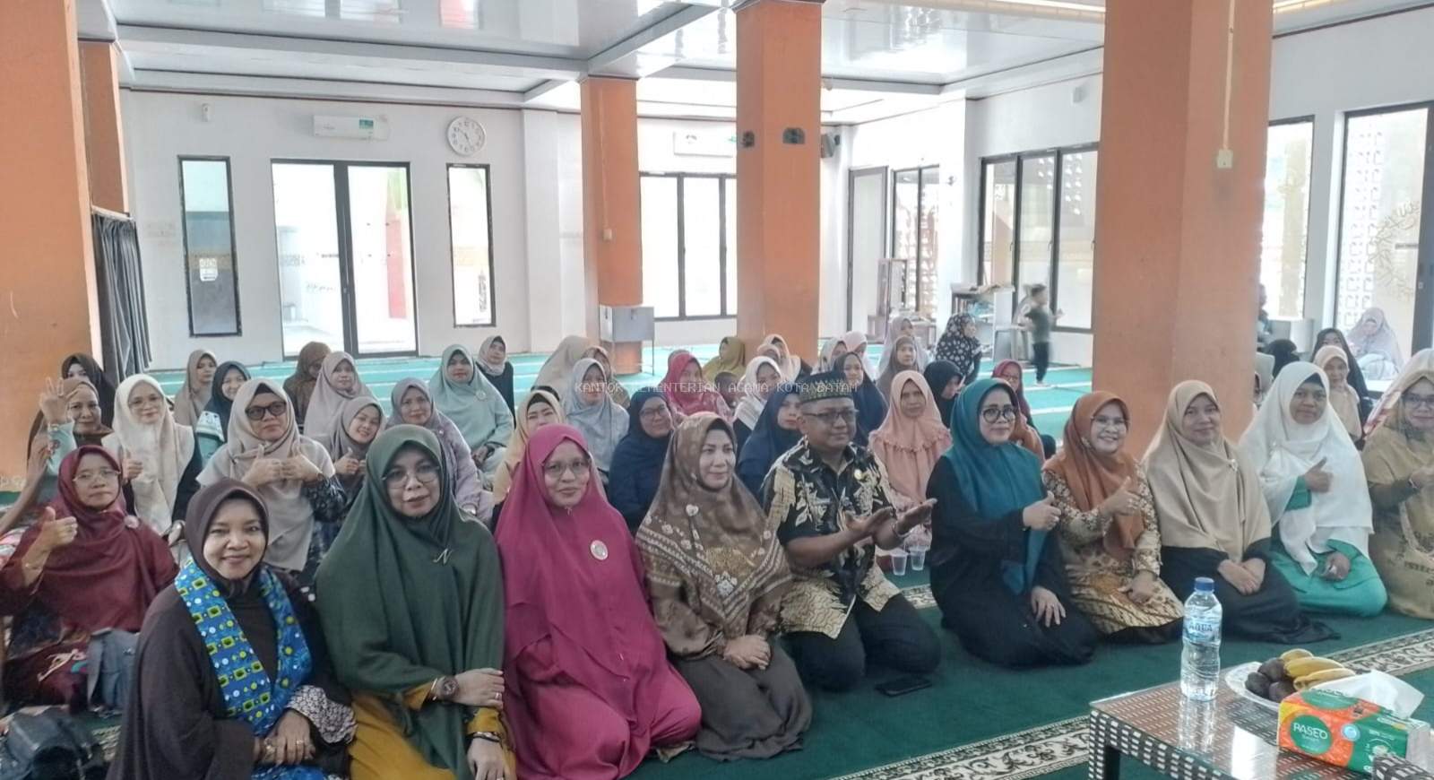 Bersatu Kita Kuat : BKMT, Muslimat NU, dan Majelis Dakwah Kita-Kita Sekupang Lahirkan 'KISS' untuk Ukhuwah