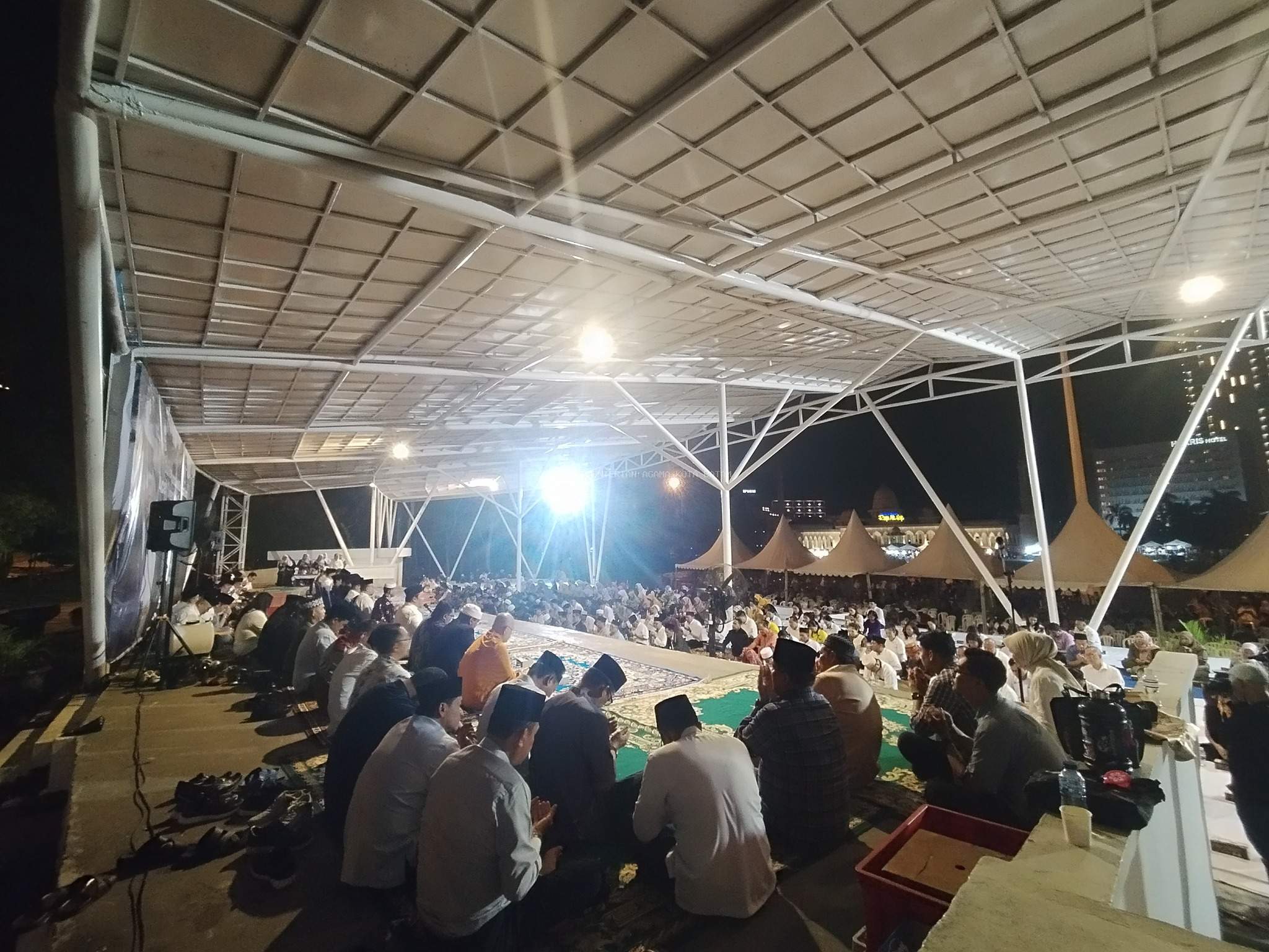 Penyelenggara Buddha Kota Batam Hadiri Doa Kebangsaan untuk Korban Bencana Alam