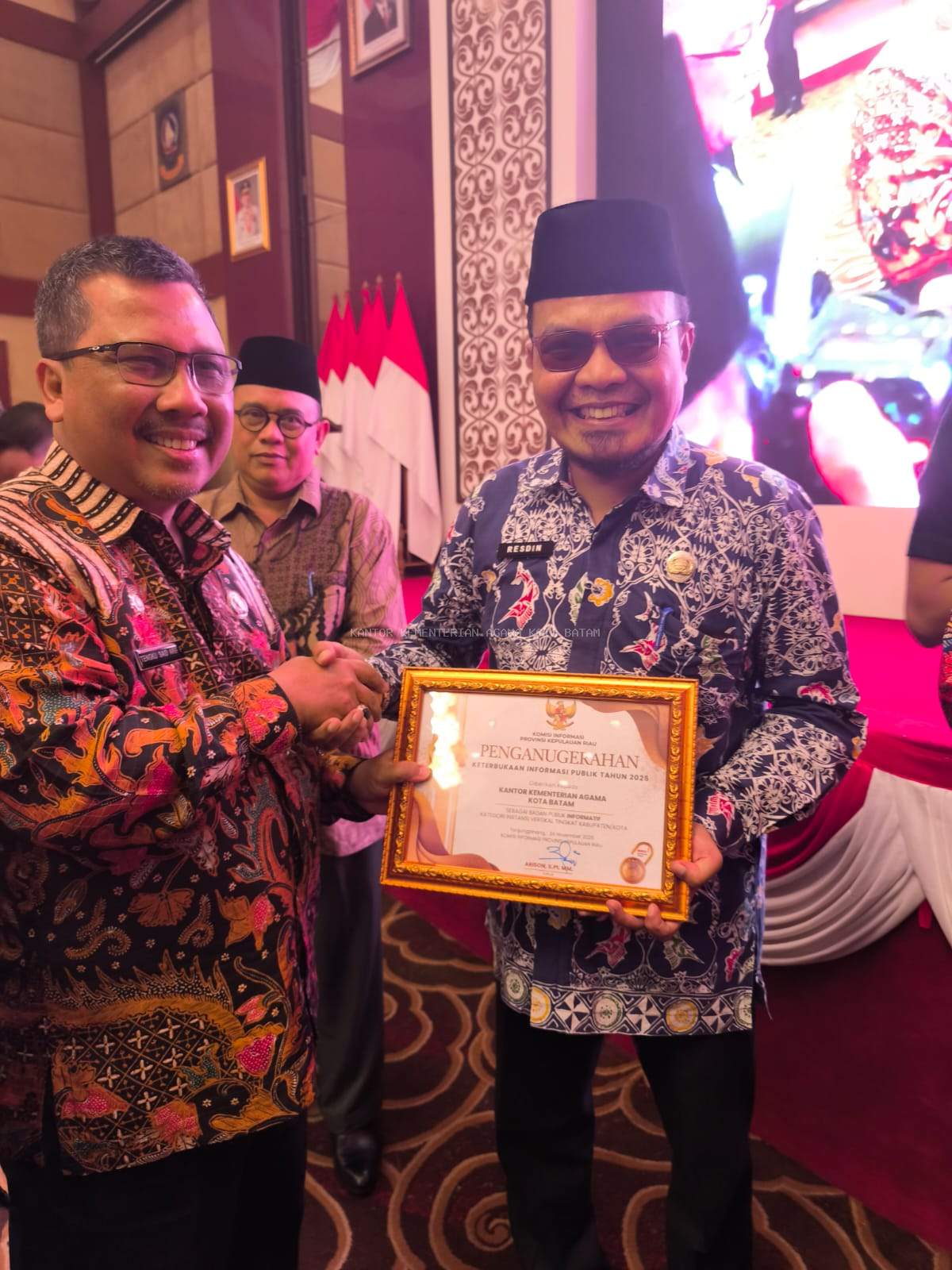 Penganugerahan Keterbukaan Informasi Publik Kepri, Kemenag Batam Ambil Peran