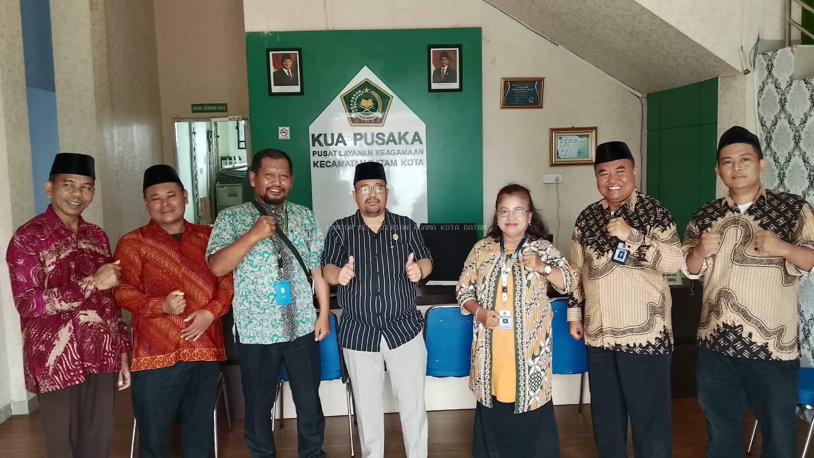 Tingkatkan Performa Kehumasan, Humas Kemenag Kota Batam Lakukan Koordinasi dan Konsolidasi di KUA Batam Kota